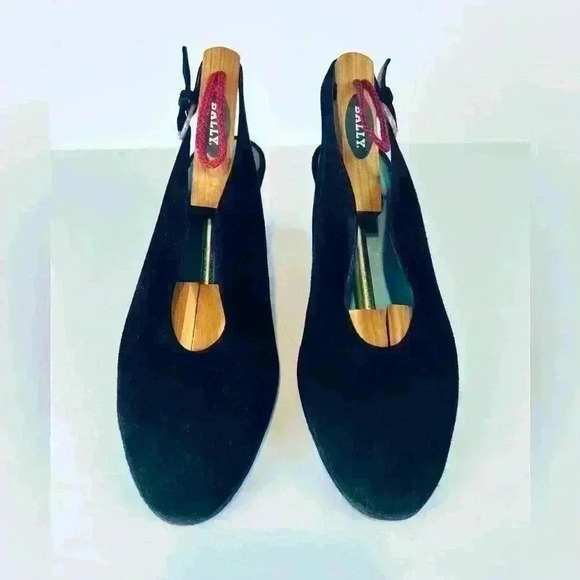 Thierry Rabotin Suede Slingbacks - Picture 1 of 9